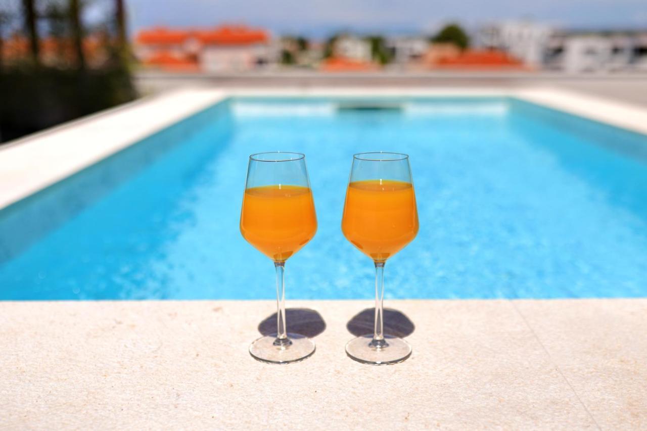 Penthouse Diem - Private Pool With Sea View 자다르 외부 사진