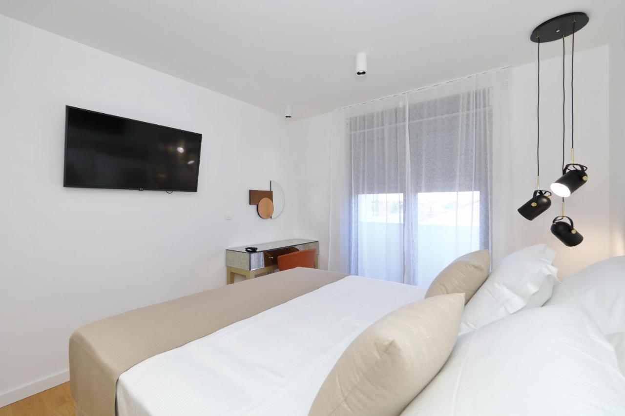 Penthouse Diem - Private Pool With Sea View 자다르 외부 사진