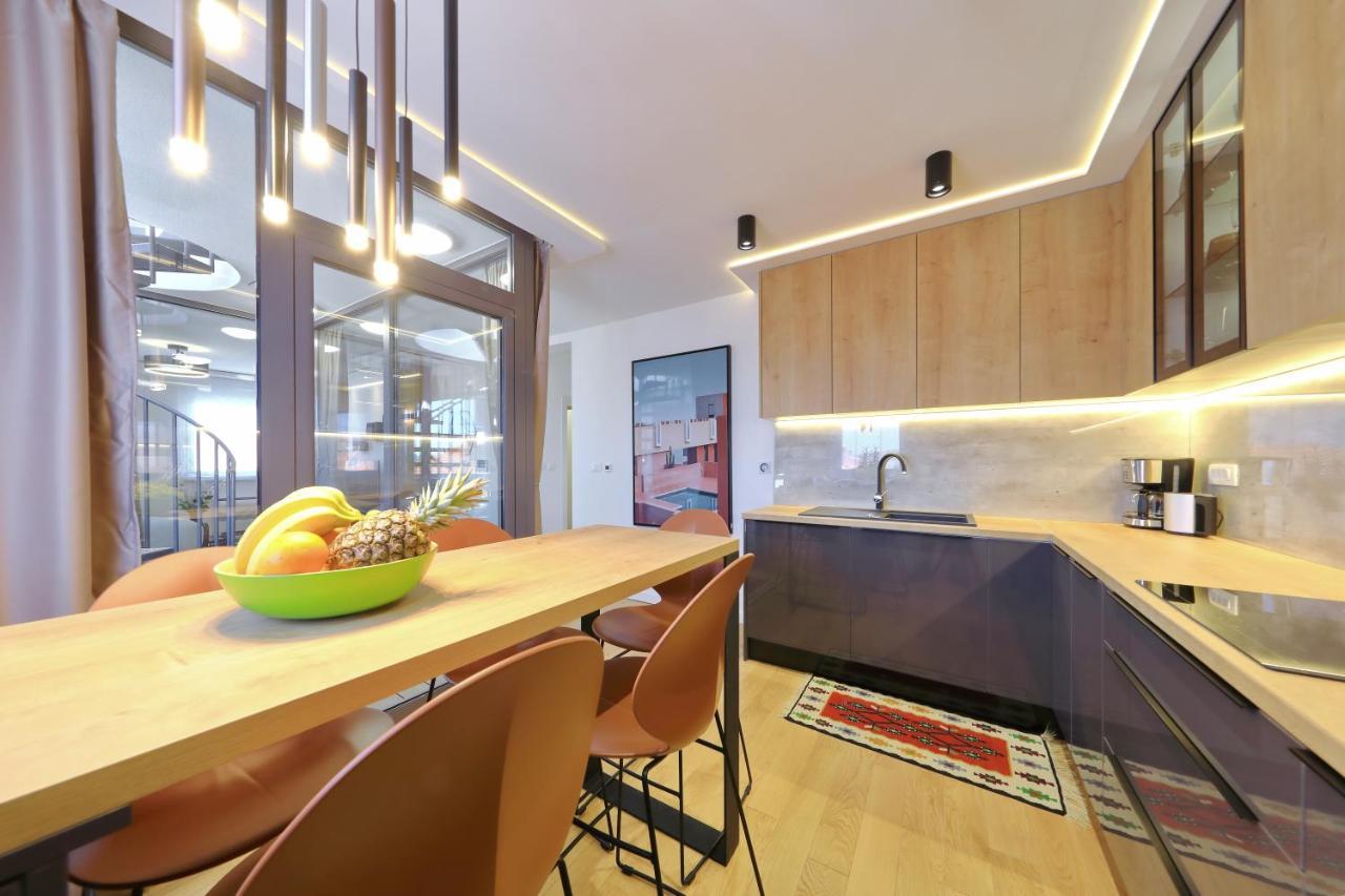 Penthouse Diem - Private Pool With Sea View 자다르 외부 사진
